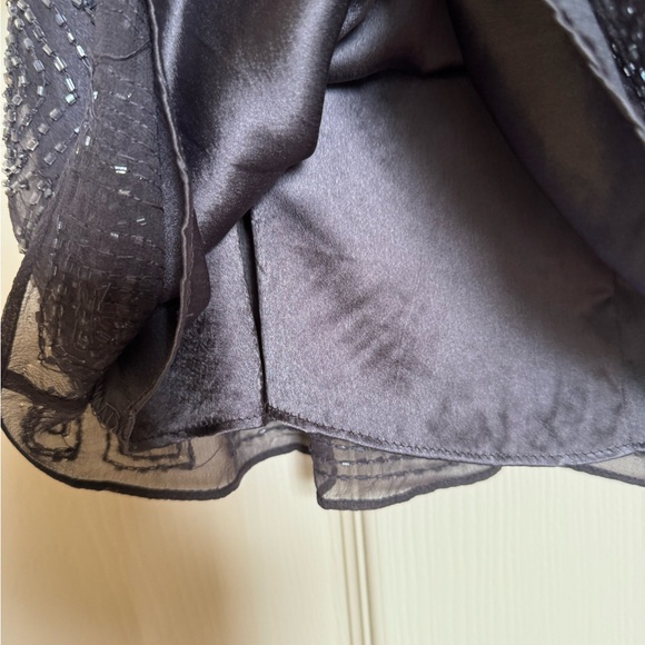 Parker - beaded & silk. Gray top. - Picture 5 of 9